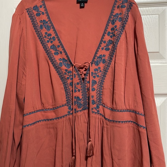 Salmon torrid long sleeve shirt! - Picture 3 of 4